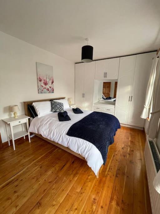 Sonas Seaside Apartment 골웨이 외부 사진