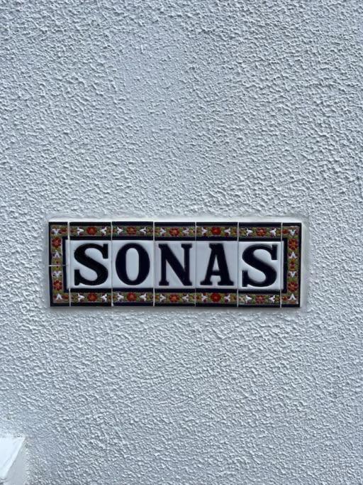 Sonas Seaside Apartment 골웨이 외부 사진
